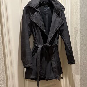 Sebby Plaid Trench Coat with Detachable hoodie, pockets  and Belt Large